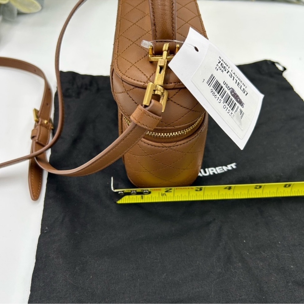 SOLD!!!!!!Women Saint Laurent YSL Gabby, lambskin vanity bag with shoulder strap - Picture 13 of 13